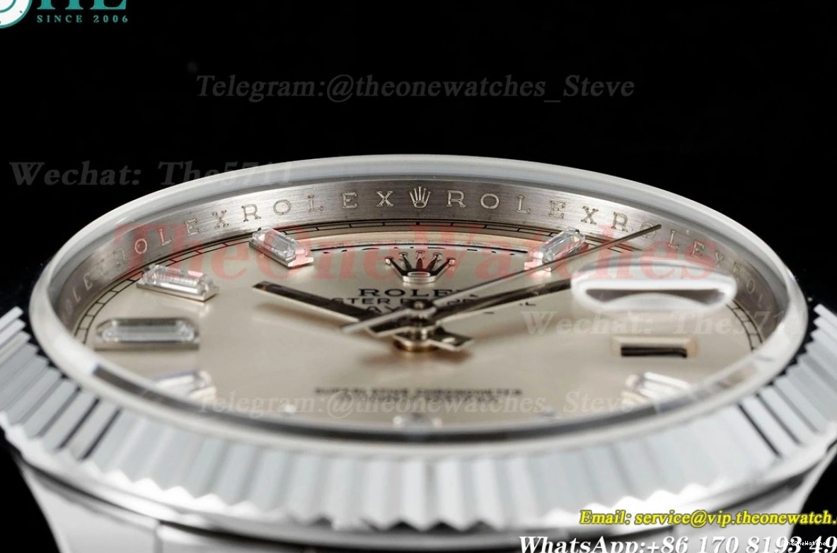 Dia V4 Weight) 40mm DayDate Silver JDF 228239 SS (Gain VR3255 SS 0211